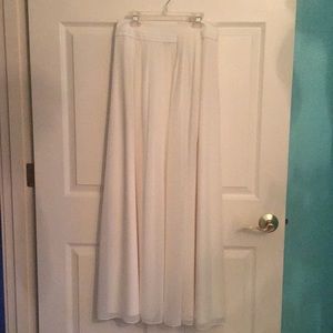 High-waisted white chiffon maxi skirt